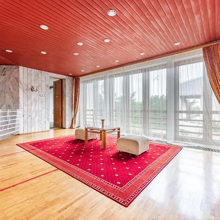 Apartamentai Auska Apartment