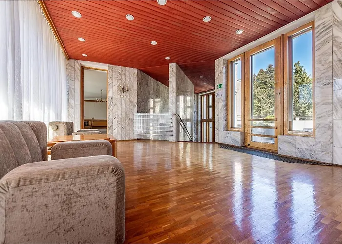 Apartamentai Auska דירה