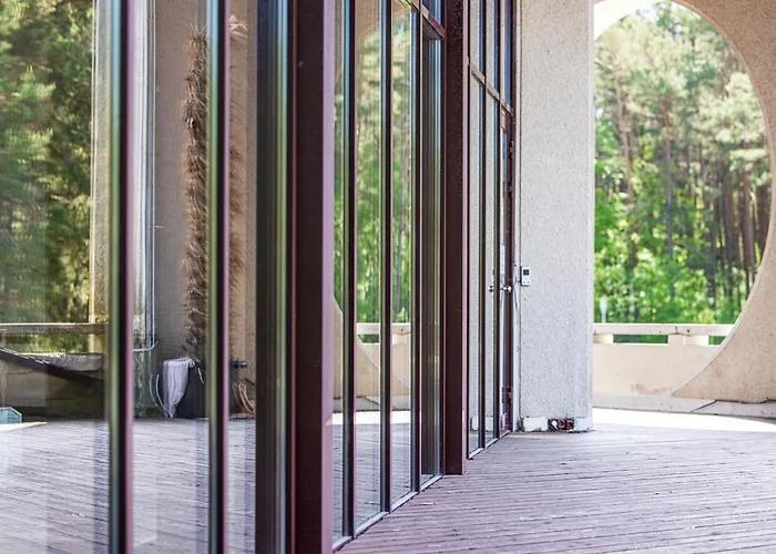 Apartamentai Auska דירה